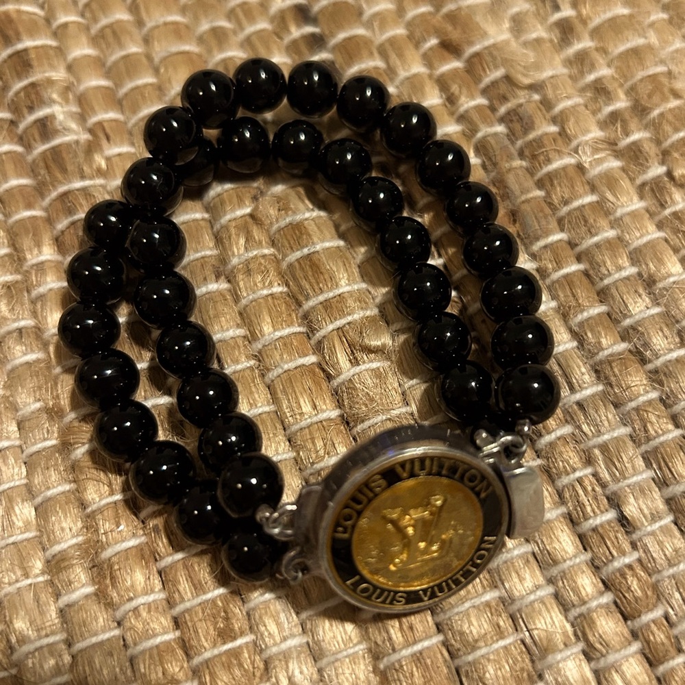 Vintage LV Button Handmade Beaded bracet